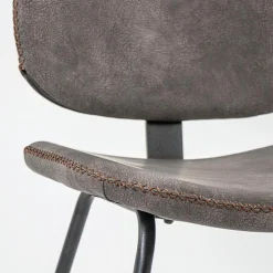 Discount Straluma Bruine eetkamerstoel van imitatietleer met zwart onderstel