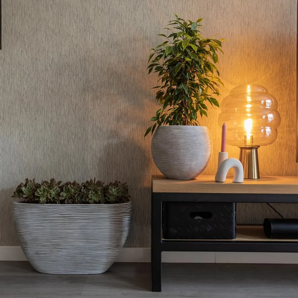 Fashion Straluma Gouden tafellamp Misty met amber glazen kap L&L