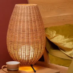 New Straluma Grote rotan tafellamp naturel met zwarte pootjes