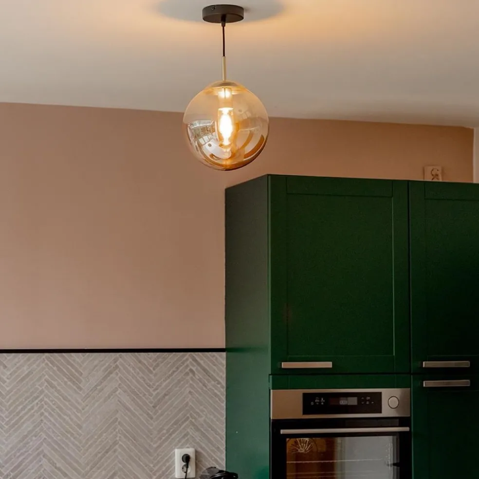 New Straluma Hanglamp amber glazen bol 25 cm met messing