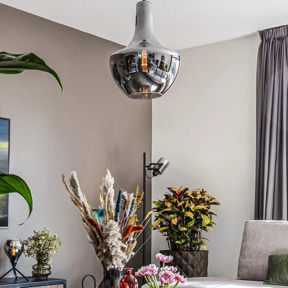 Store Straluma Hanglamp zwart met smoke glazen kap