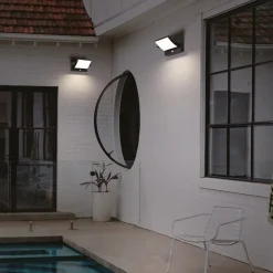 Shop Straluma LED buitenlamp zwart met draaibare kap en sensor