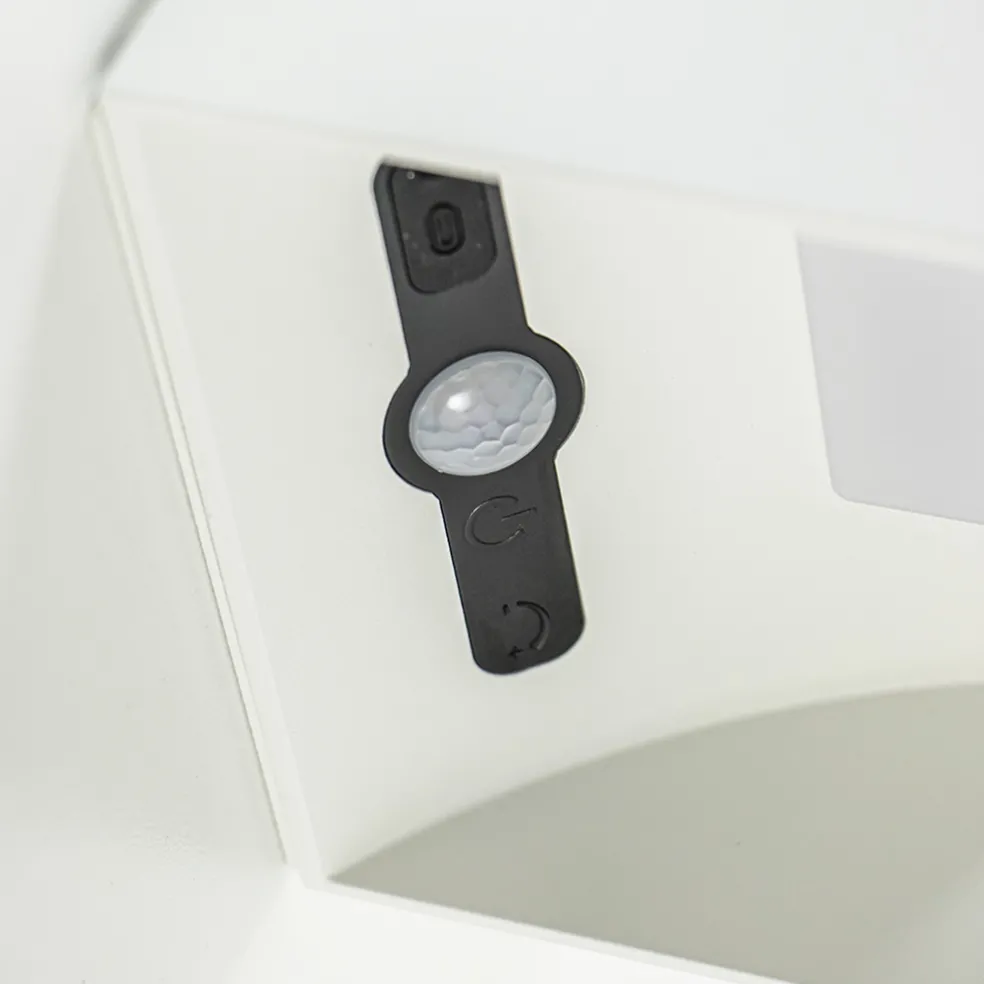 Best Straluma LED wandlamp oplaadbaar wit vierkant IP54