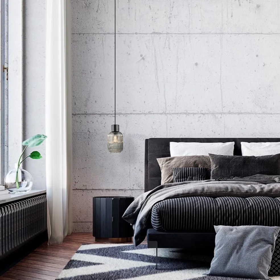 New Straluma 1-Lichts hanglamp zwart met smoke glazen cilinder