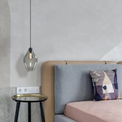 Fashion Straluma Mat zwarte hanglamp met smoke glas ruit