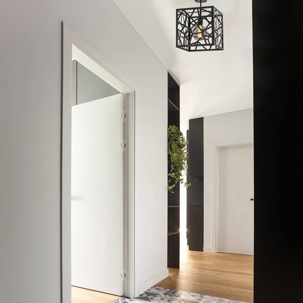 New Straluma Mat zwarte plafondlamp metaal met vierkante kap