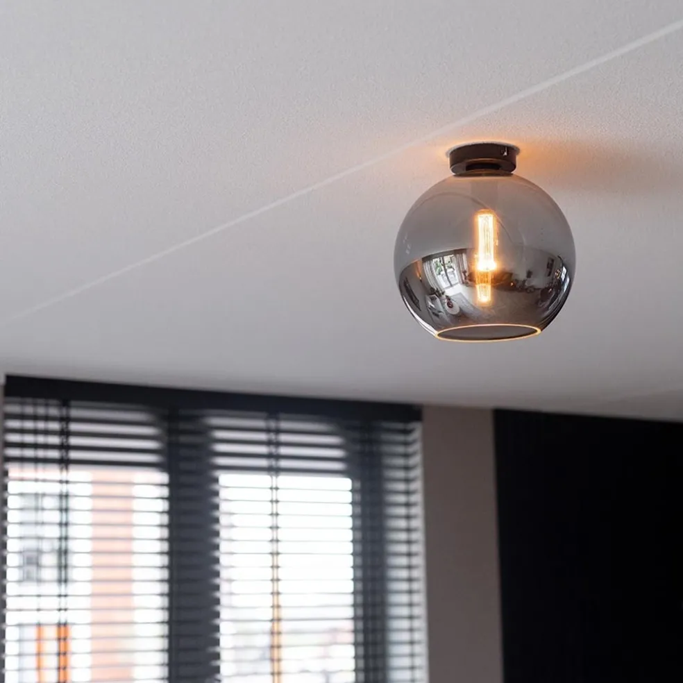 Discount Straluma Mat zwarte plafondlamp met smoke glazen bol 30 cm