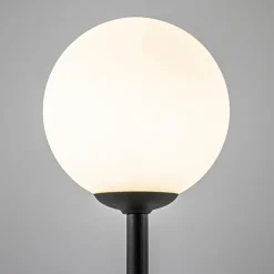 Store Straluma Mat zwarte tafellamp met witte glazen bol