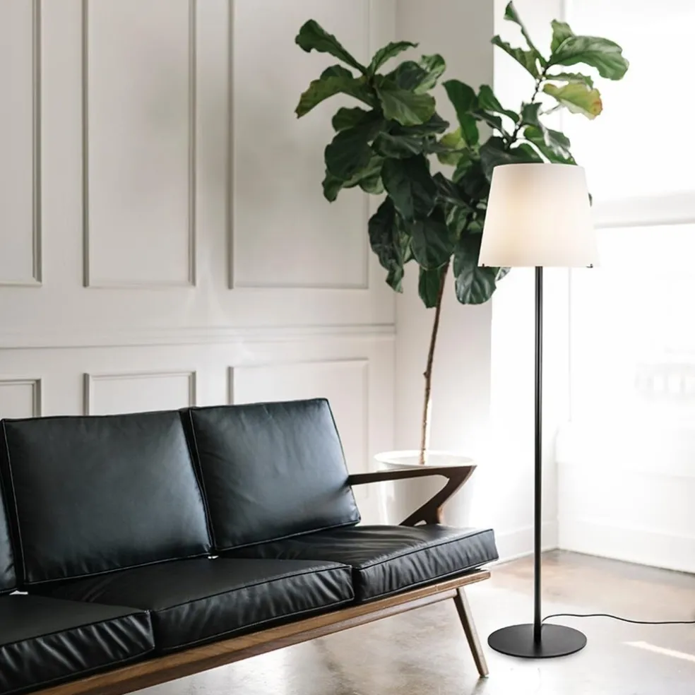 Cheap Straluma Mat zwarte vloerlamp met opaal glazen kap