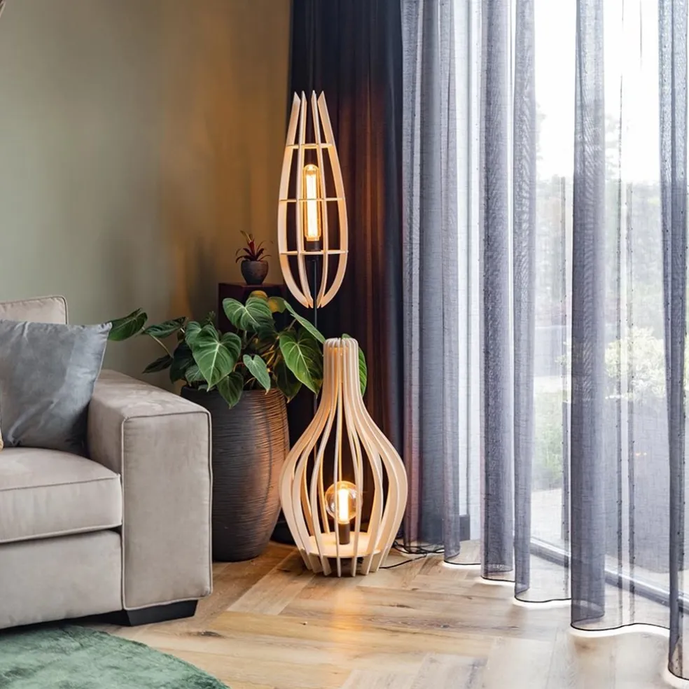 Clearance Straluma Mat zwarte vloerlamp met houten kap naturel