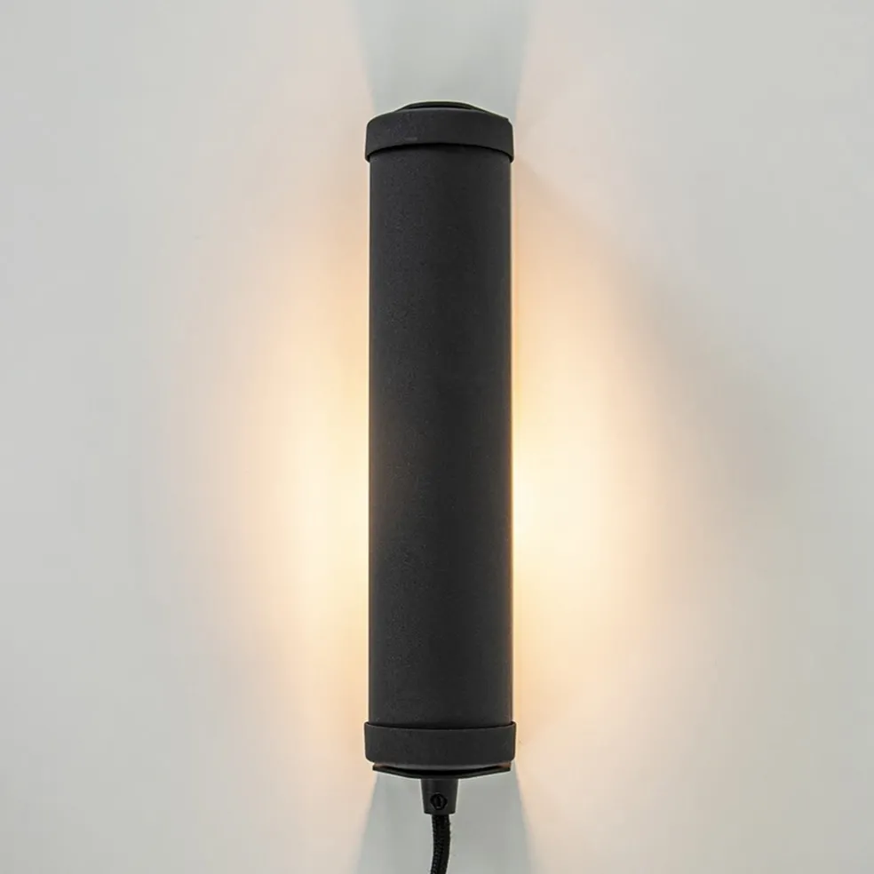 Clearance Straluma Mat zwarte wandlamp met snoer