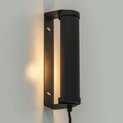 Clearance Straluma Mat zwarte wandlamp met snoer
