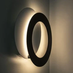 Fashion Straluma Moderne LED design lamp wit zwart verstelbaar
