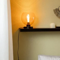 Store Straluma Strak klassieke tafellamp zwart met amber glas