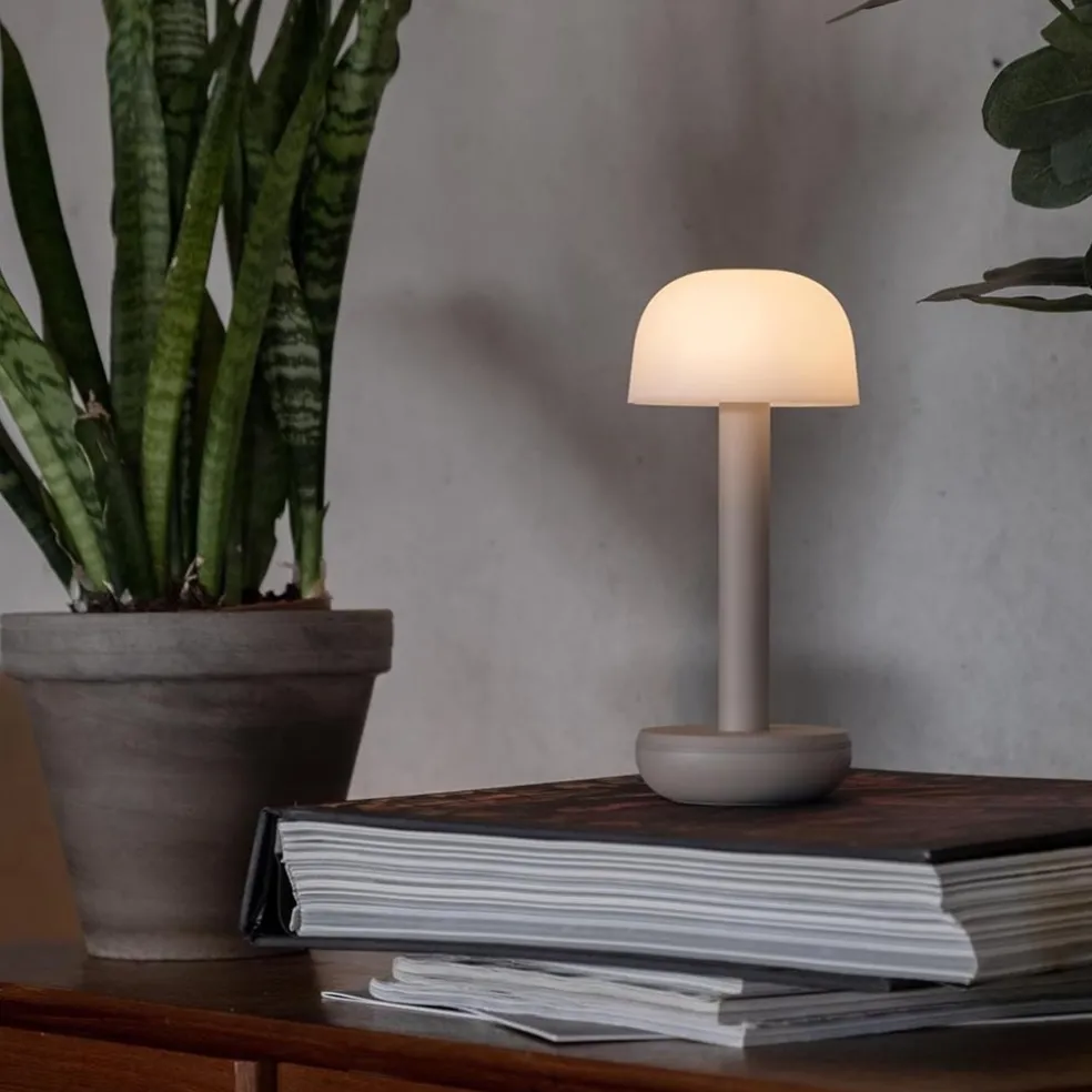 Clearance Straluma Tafellamp op batterij beige met frosted kap
