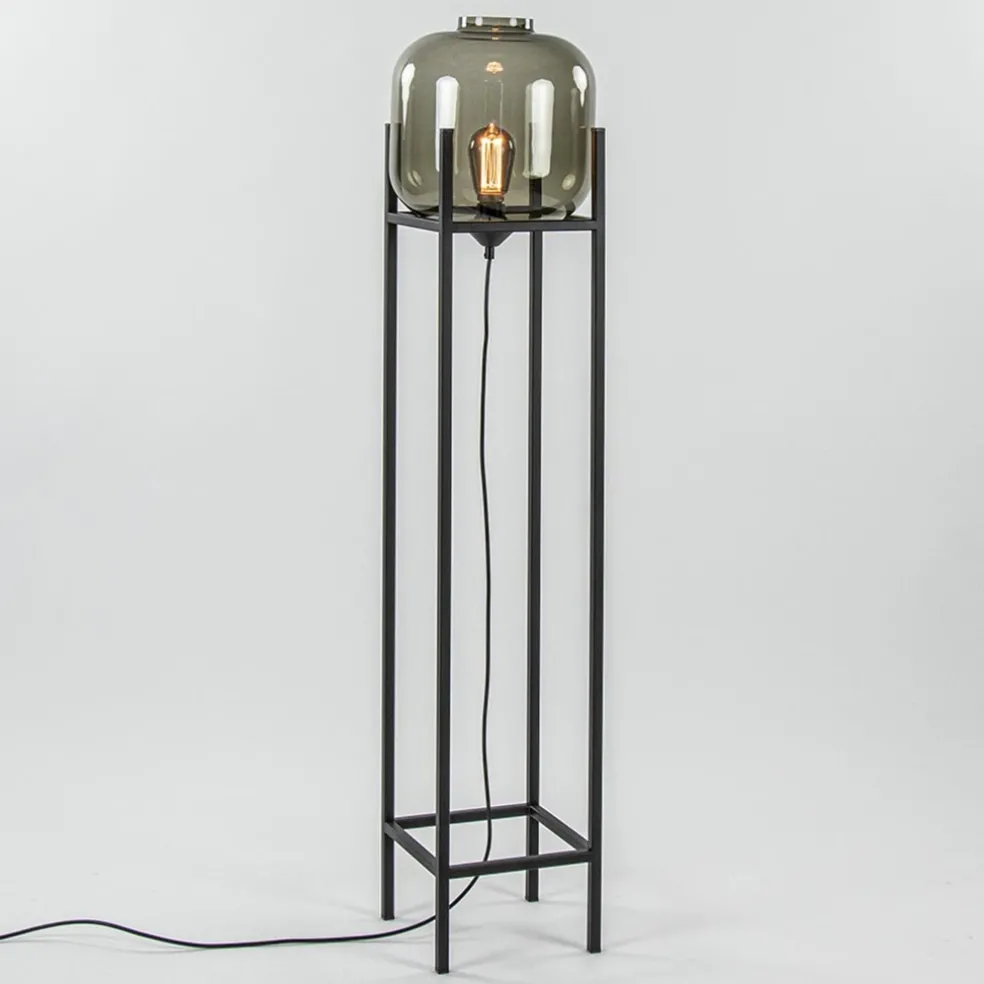 Fashion Straluma Vloerlamp Lett frame zwart/smoke glas