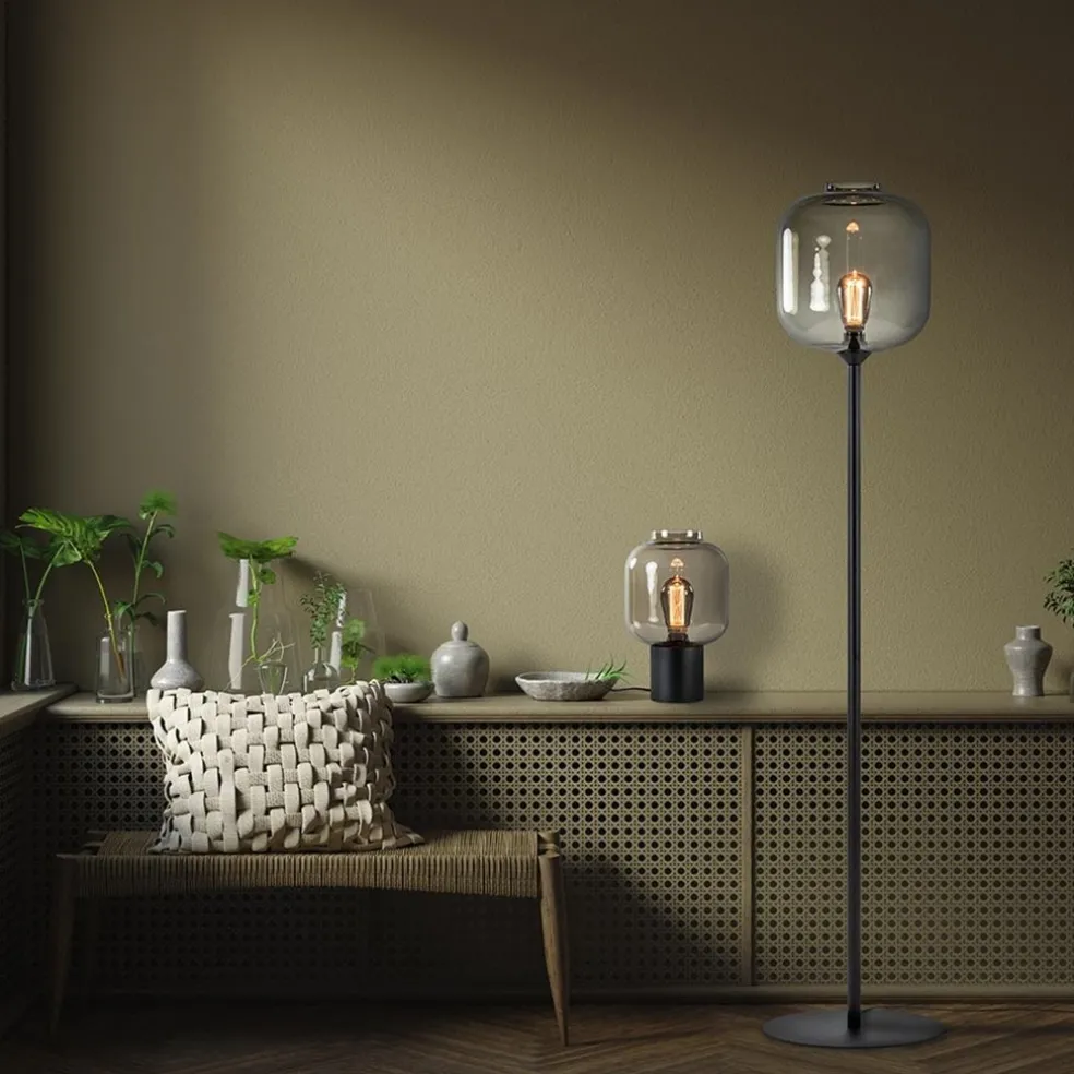 Hot Straluma Vloerlamp Lett zwart/smoke glas