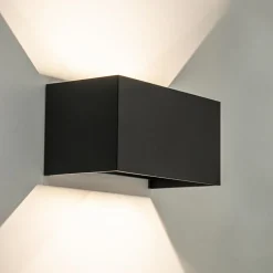 Best Straluma Wandlamp Davos 20cm zwart IP54 2700k