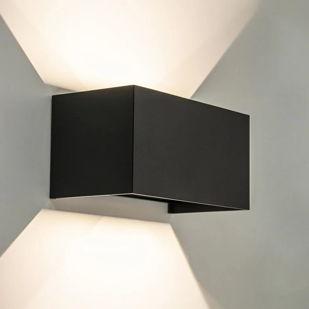 Best Straluma Wandlamp Davos 20cm zwart IP54 2700k