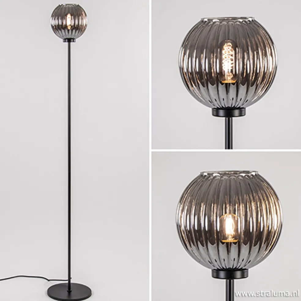 Fashion Straluma Zwarte vloerlamp met smoke glazen kap